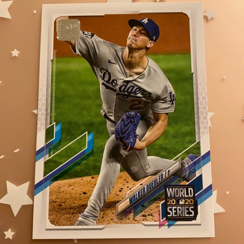 TOPPS baseball card Walker Buenhler